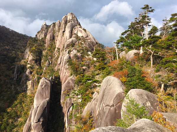 紅葉を楽しみに、秋の大崩山へ from鹿児島店